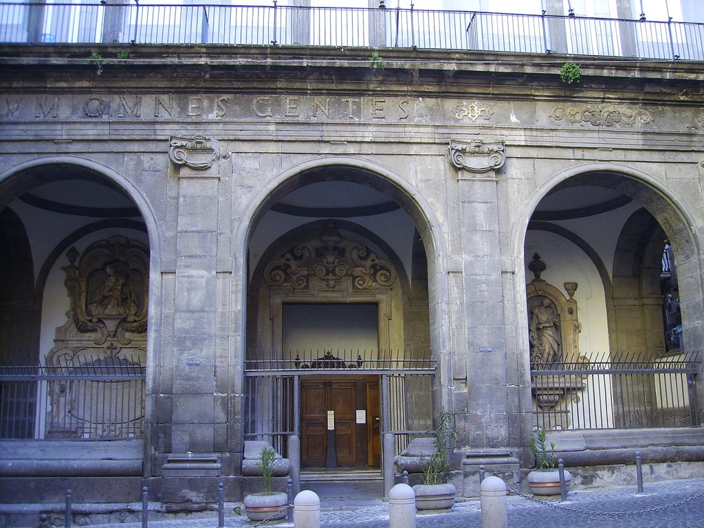 Pio Monte della Misericordia Esterno