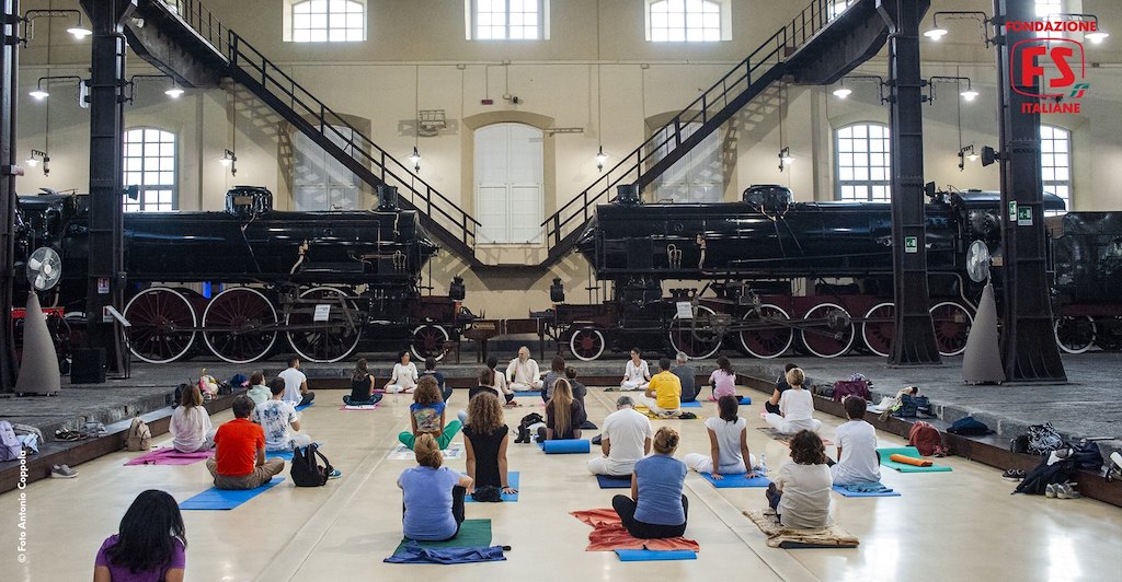 Yoga al museo di Pietrarsa