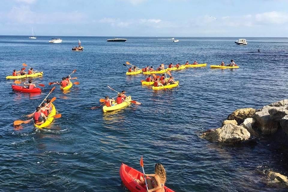 Pasqua in Kayak lungo la costa di Posillipo