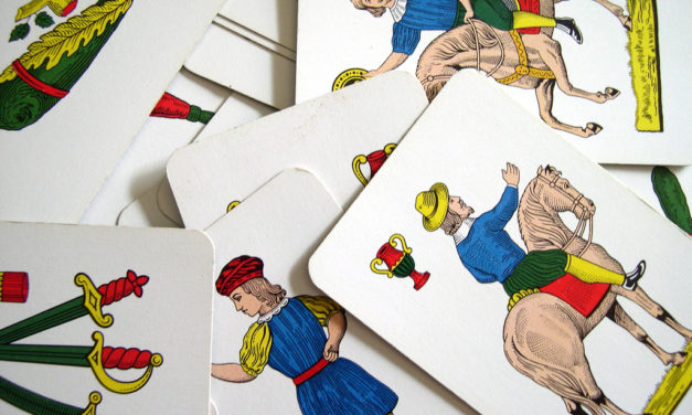Carte da gioco napoletane tra gioco, storia e cultura