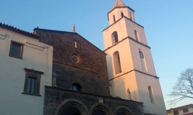 Chiesa di Santa Maria del Pozzo e la Carrozza d’Oro
