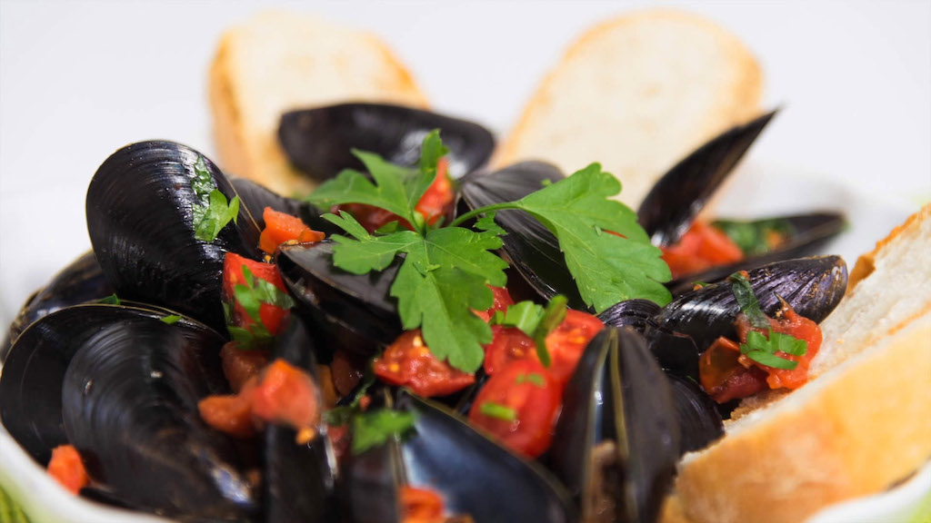 Zuppa di cozze del Giovedì Santo: una tradizione napoletana