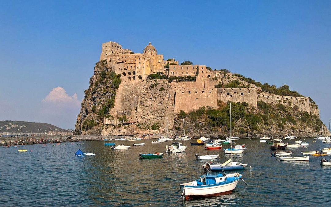 Ischia, l’isola delle terme nel Golfo di Napoli