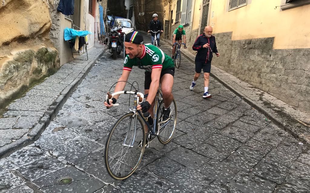 La Vulcanica 2019, torna la ciclopedalata vintage napoletana