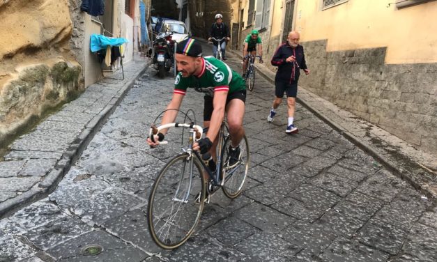 La Vulcanica 2019, torna la ciclopedalata vintage napoletana