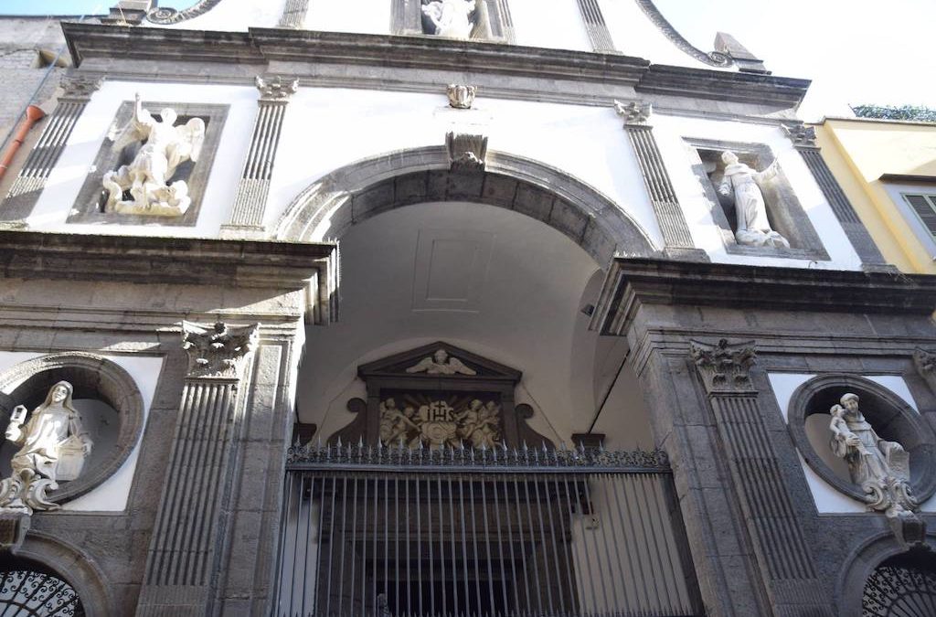Chiesa del Gesù delle Monache a Porta San Gennaro Napoli