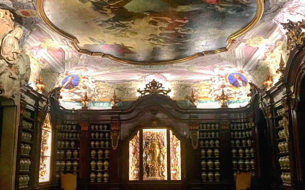 Palazzo Reale di Napoli ospiterà la Farmacia degli Incurabili