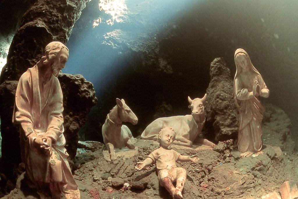 Presepe subacqueo Grotta dello Smeraldo