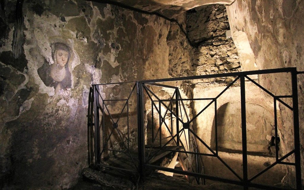 Puozze sculà, storia di un modo di dire a Napoli
