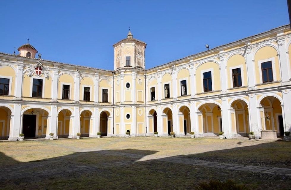 La Real Casina di Caccia di Persano apre (occasionalmente) le sue porte