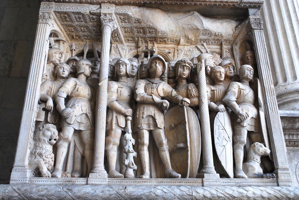 Castel Nuovo - Museo Civico Napoli