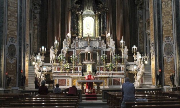 Basilica del Gesù Vecchio dell’Immacolata di Don Placido a Napoli