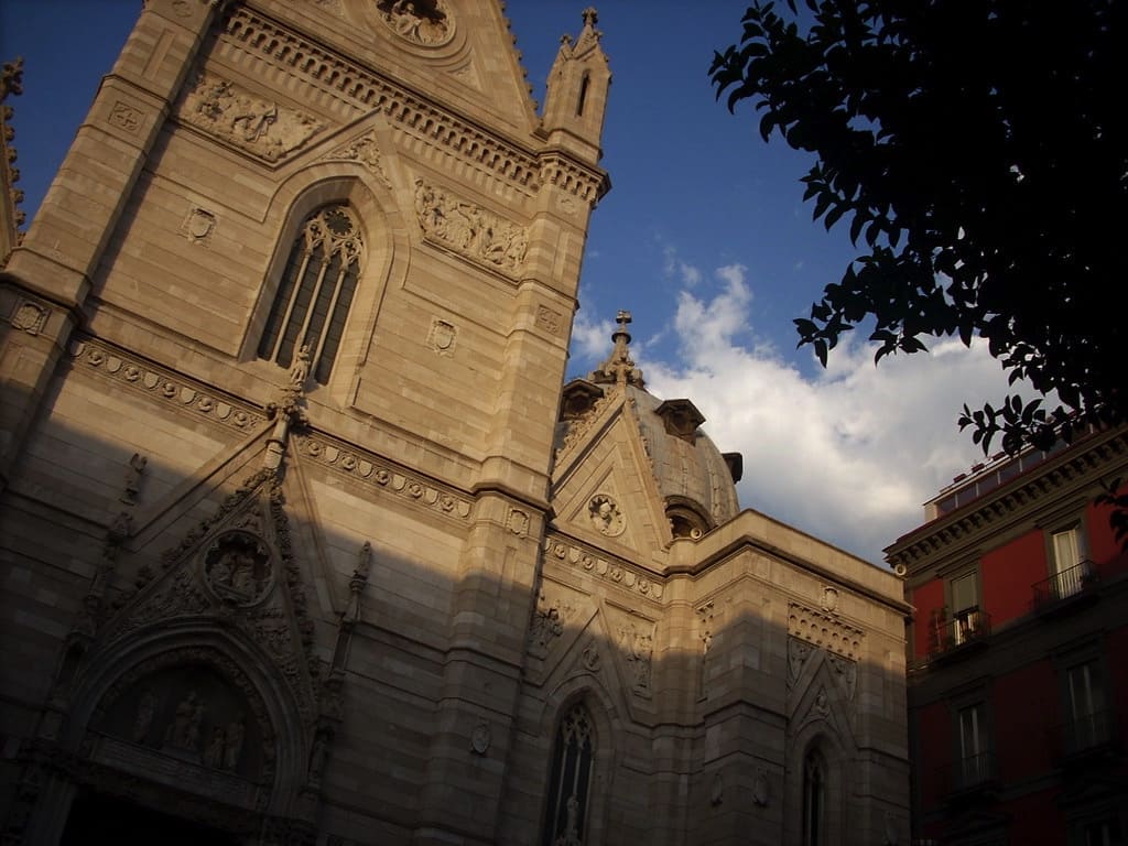 Pasqua 2020 Duomo di Napoli
