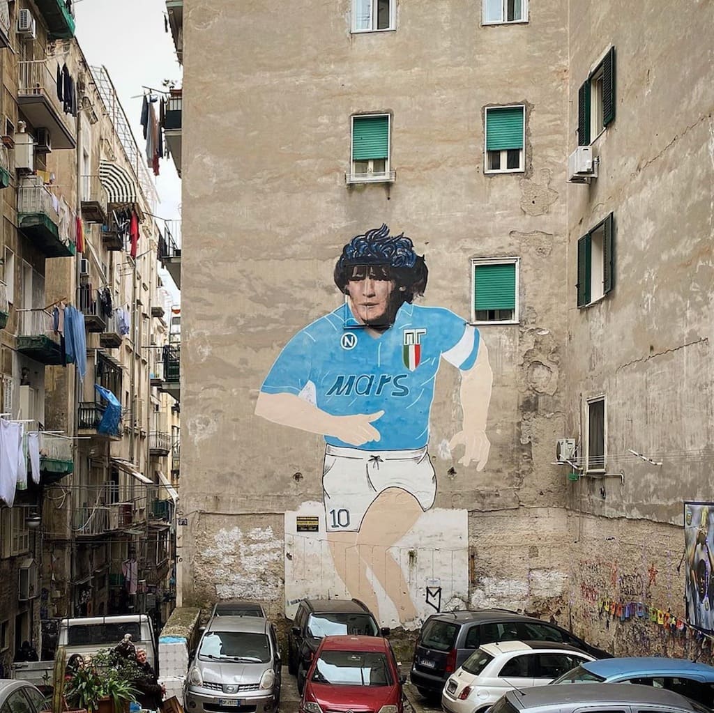 Maradona street art Napoli