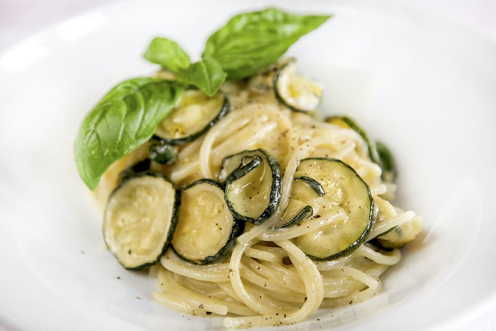 Provolone del Monaco e gli Spaghetti alla Nerano