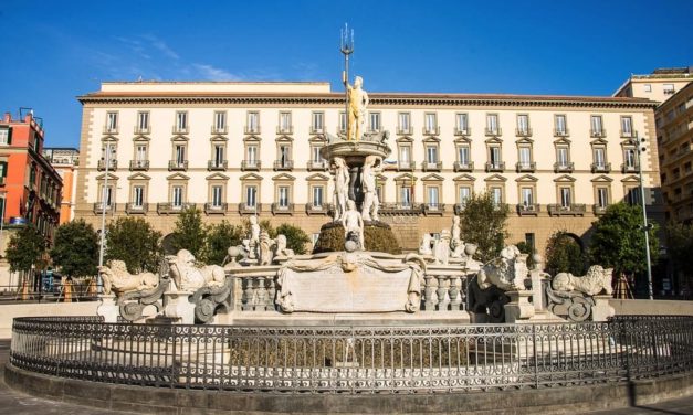 25 Aprile Festa della Liberazione, Napoli non dimentica