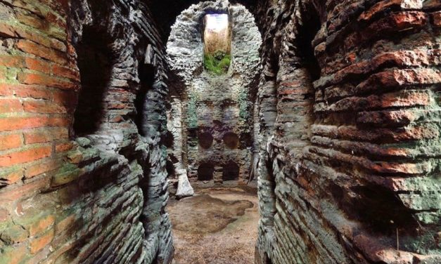 Colombario imperiale del Fusaro, sito archeologico a Baia (Napoli)