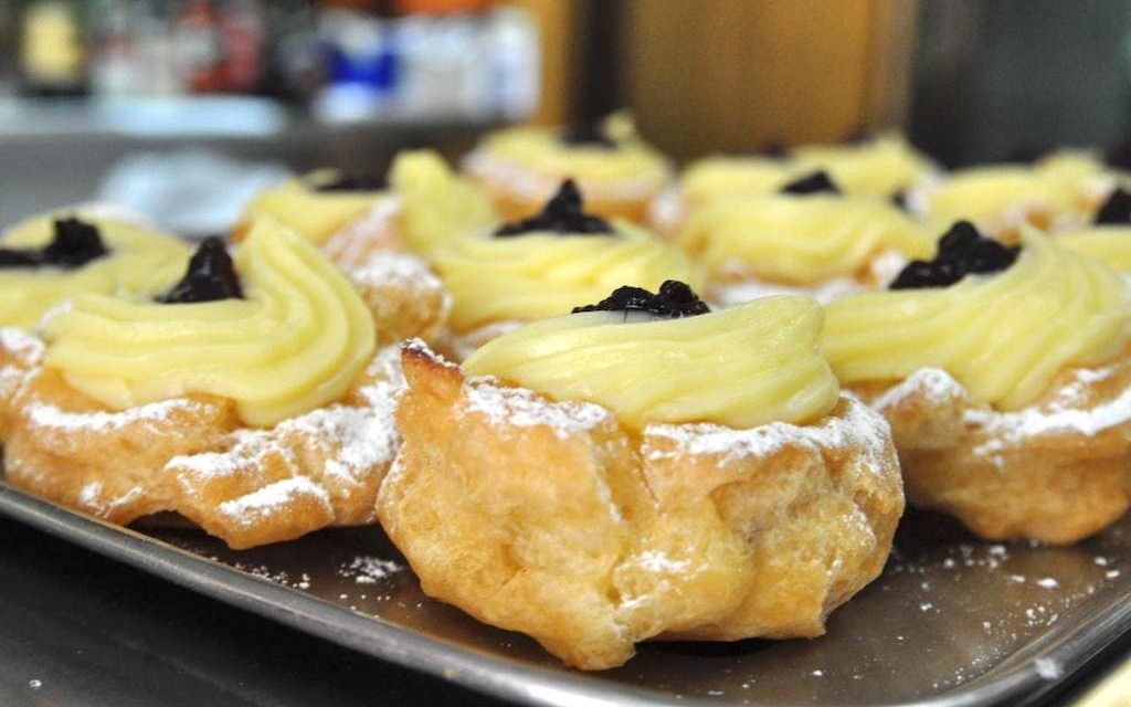 Zeppola Day, il famoso e squisito dolce si invita a Barra con prezzi speciali