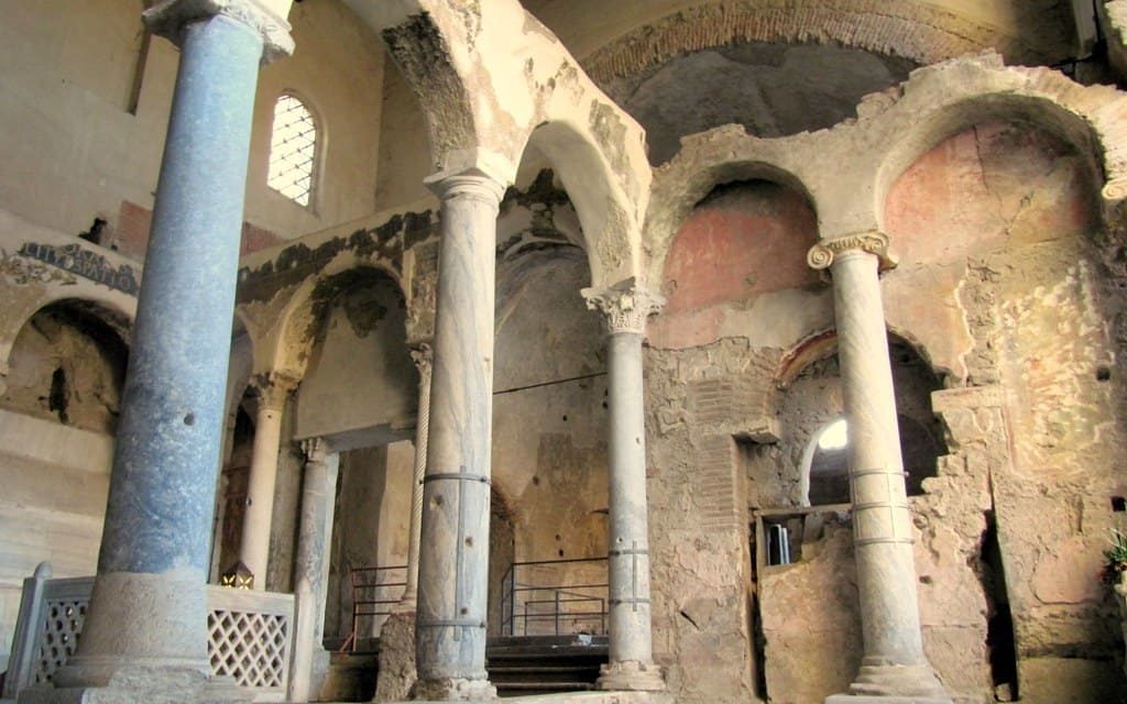 Visita guidata con alla scoperta delle Basiliche Paleocristiane di Cimitile