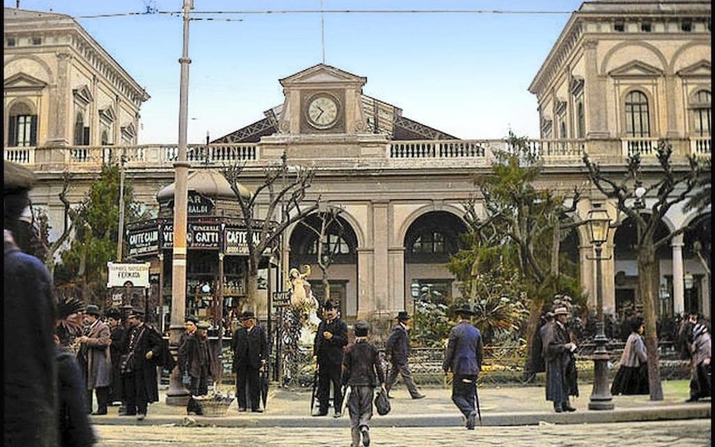 Stazione centrale di Napoli storia