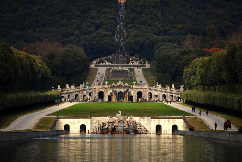 Le Fontane Della Reggia Di Caserta Napoli Turistica