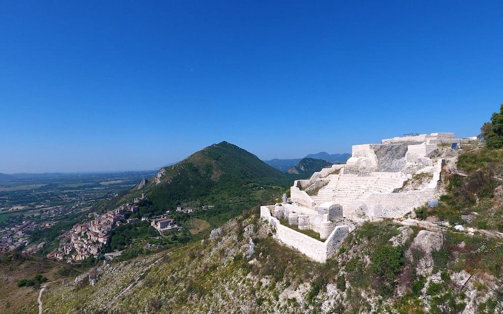 Teatro tempio di Pietravairano, un gioiello in provincia di Caserta