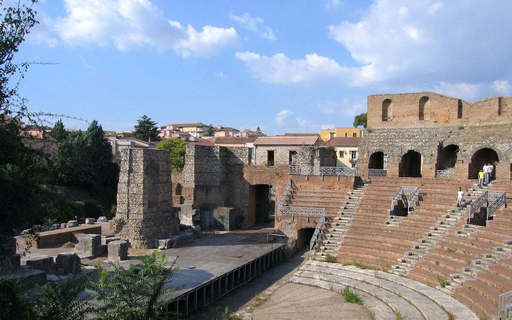 Teatro romano di Benevento un sorprendente viaggio nel tempo