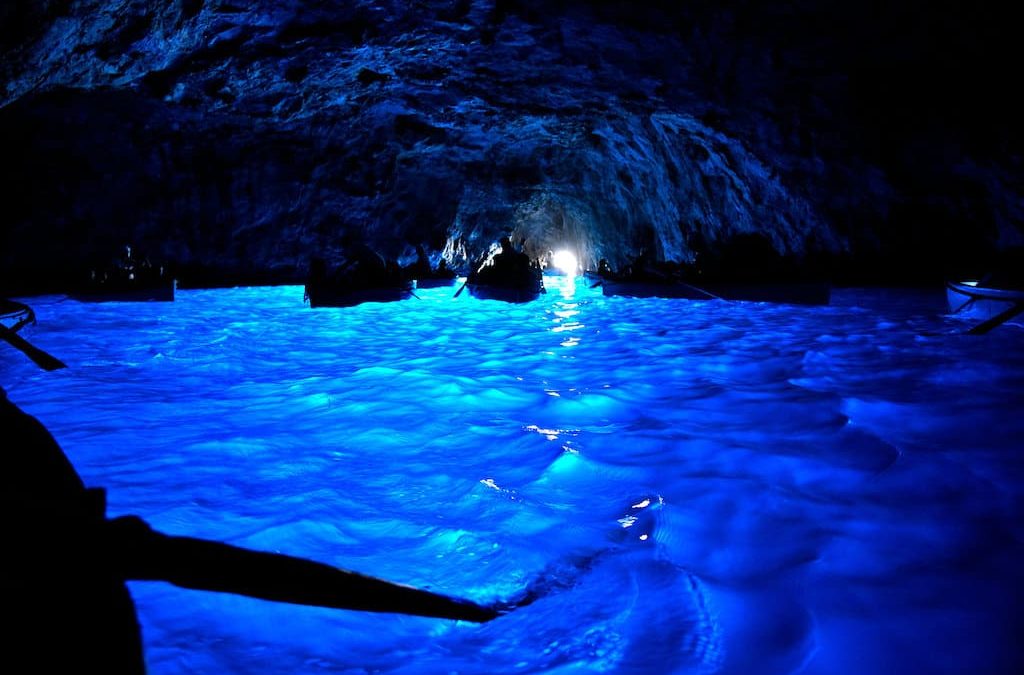 Capri, la leggendaria Grotta Azzurra
