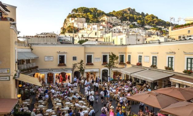 Piazzetta di Capri, il salotto del mondo