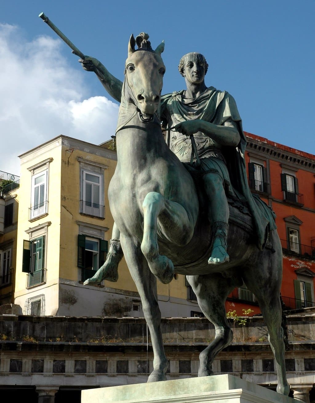 Statua equestre Carlo III Napoli