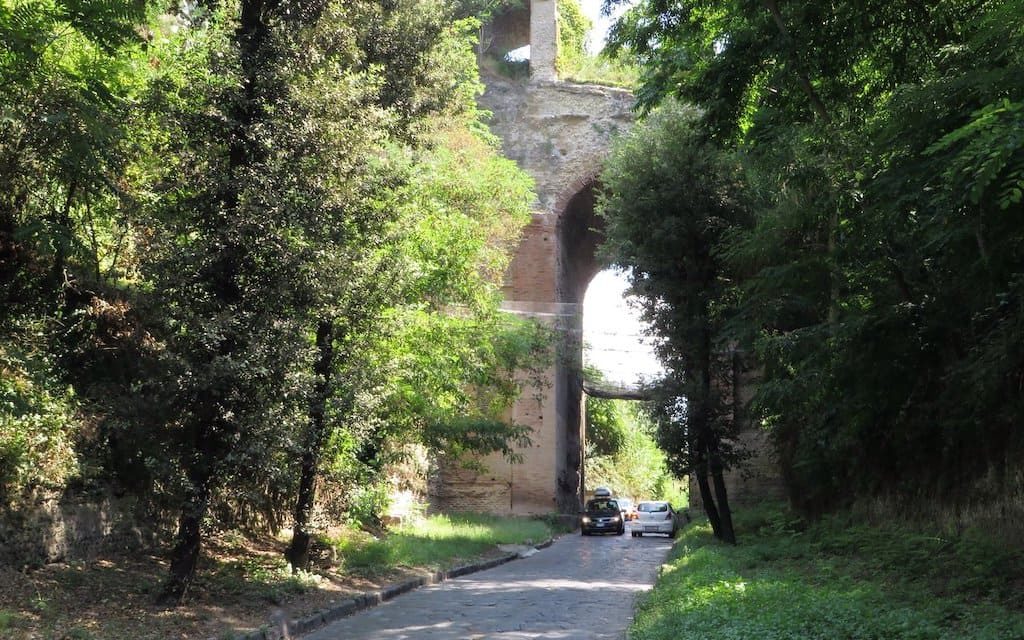 Arco Felice, l’antico ingresso monumentale di Cuma
