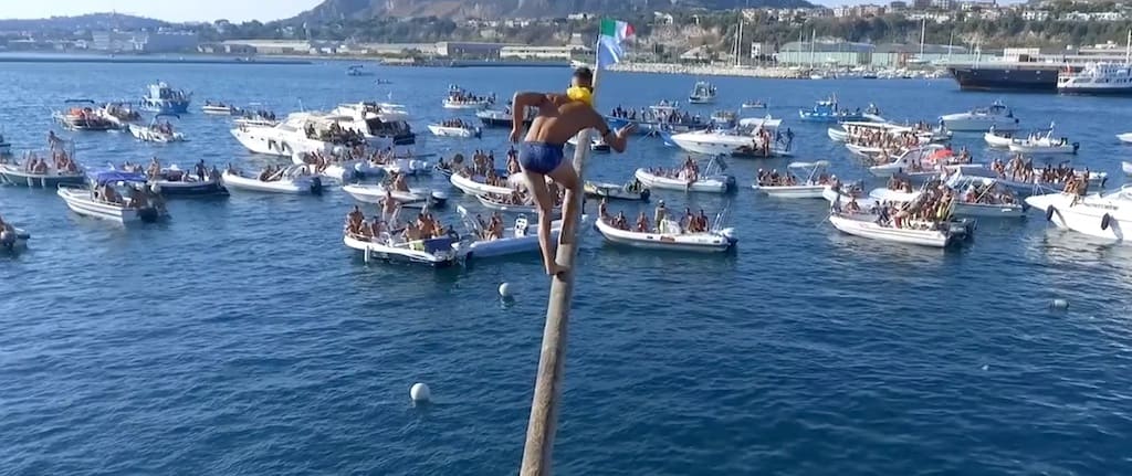 Festa del Pennone a mare Pozzuoli