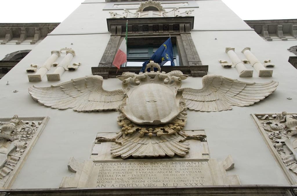 Mannaggia a culonna ‘nfame, origini di un improperio napoletano