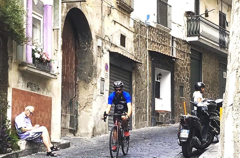 Napoli Obliqua, il tour in Mtb di Napoli Bike Festival
