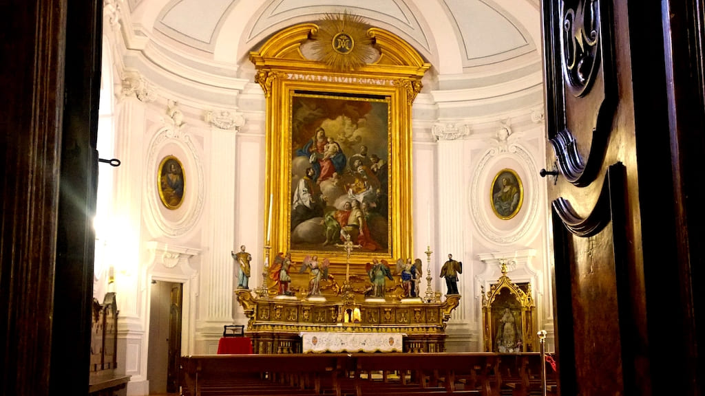 Chiesa del Real Monte Manso di Scala e il Cristo Svelato di Napoli