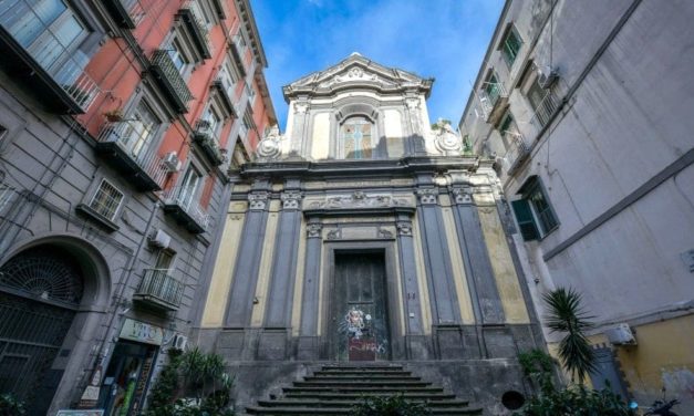 Chiesa di Sant’Aspreno dei Crociferi nel rione Sanità