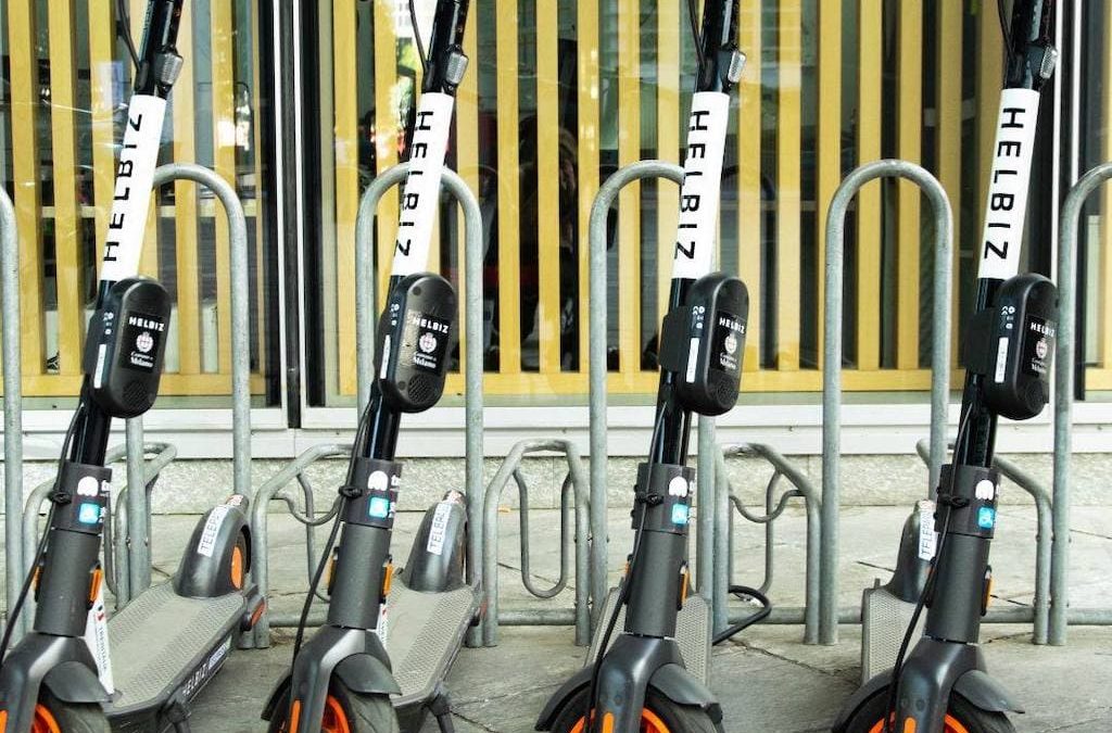 A Napoli arriva il monopattino sharing di Helbiz