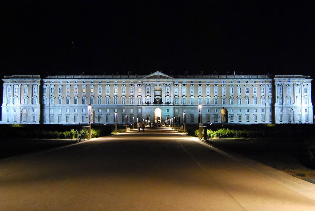 Reggia di Caserta aperture serali
