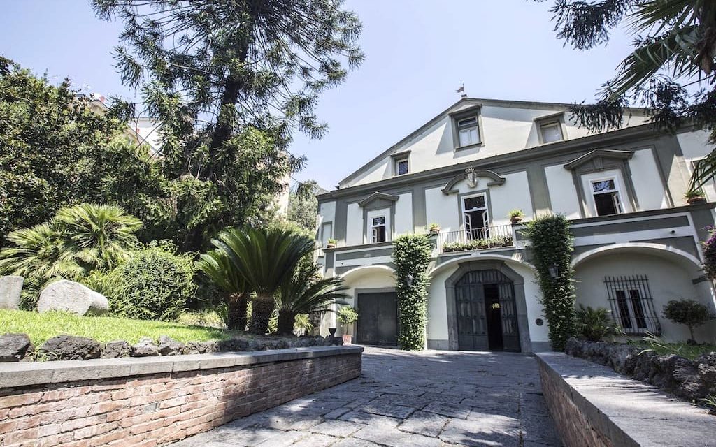 Teatro e musica dal vivo a Villa di Donato Napoli