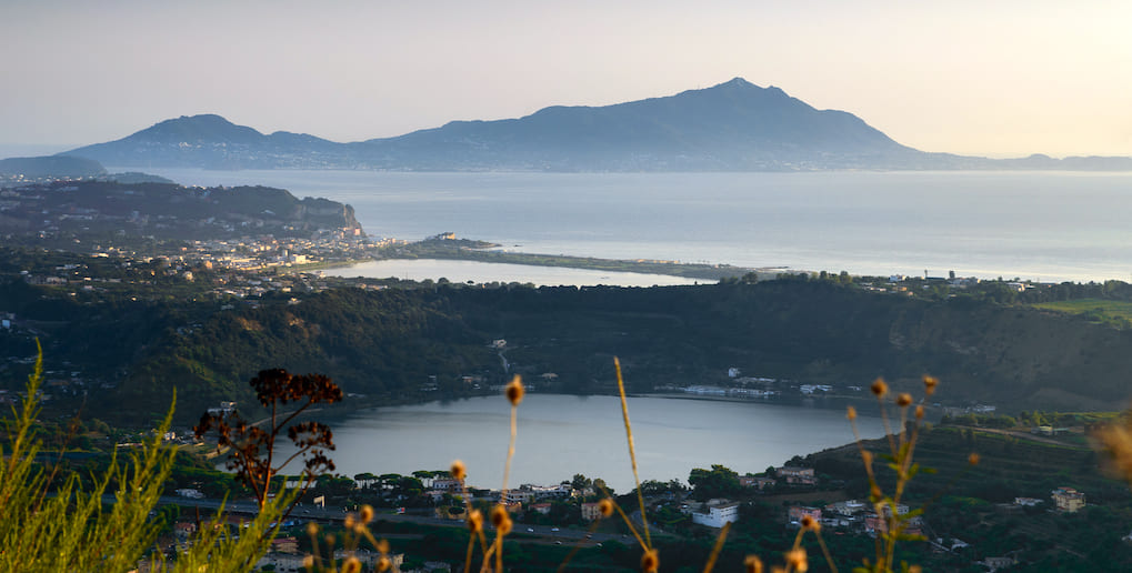 I laghi dei Campi Flegrei: Fusaro, Lucrino, Miseno, d’Averno