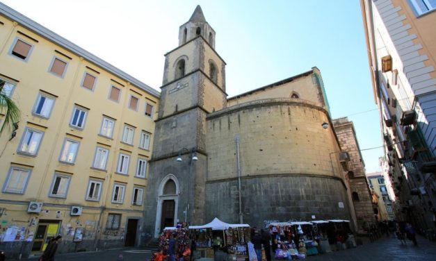 Chiesa di San Pietro a Majella, architettura gotica nel centro di Napoli