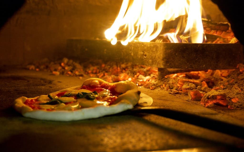 Giornata Mondiale del Pizzaiuolo alla Basilica di Santa Chiara a Napoli