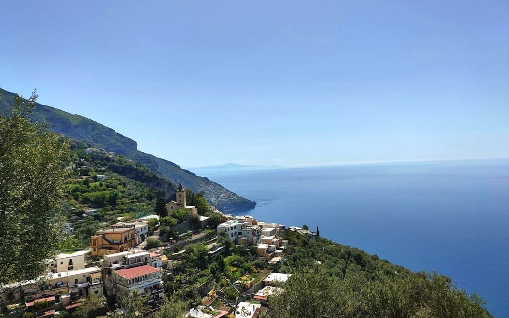 La leggenda di Montepertuso a Positano