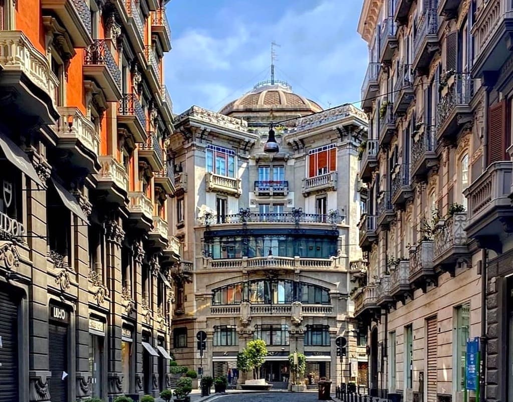 Palazzo Mannajuolo Napoli