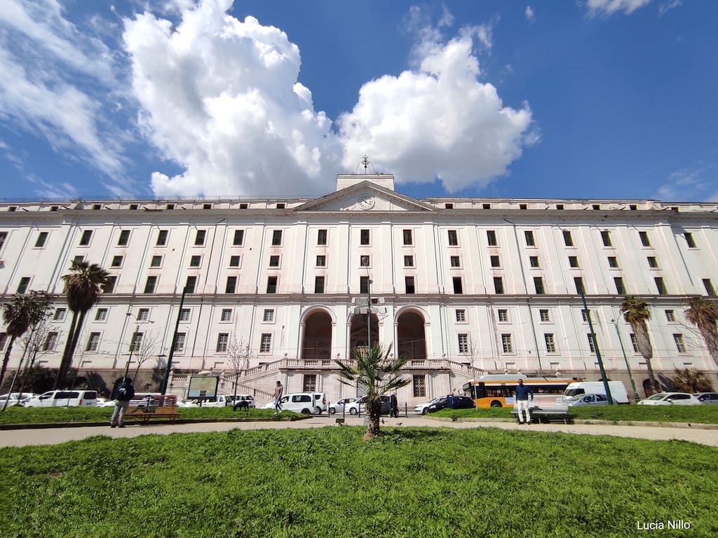 Tour a Via Foria