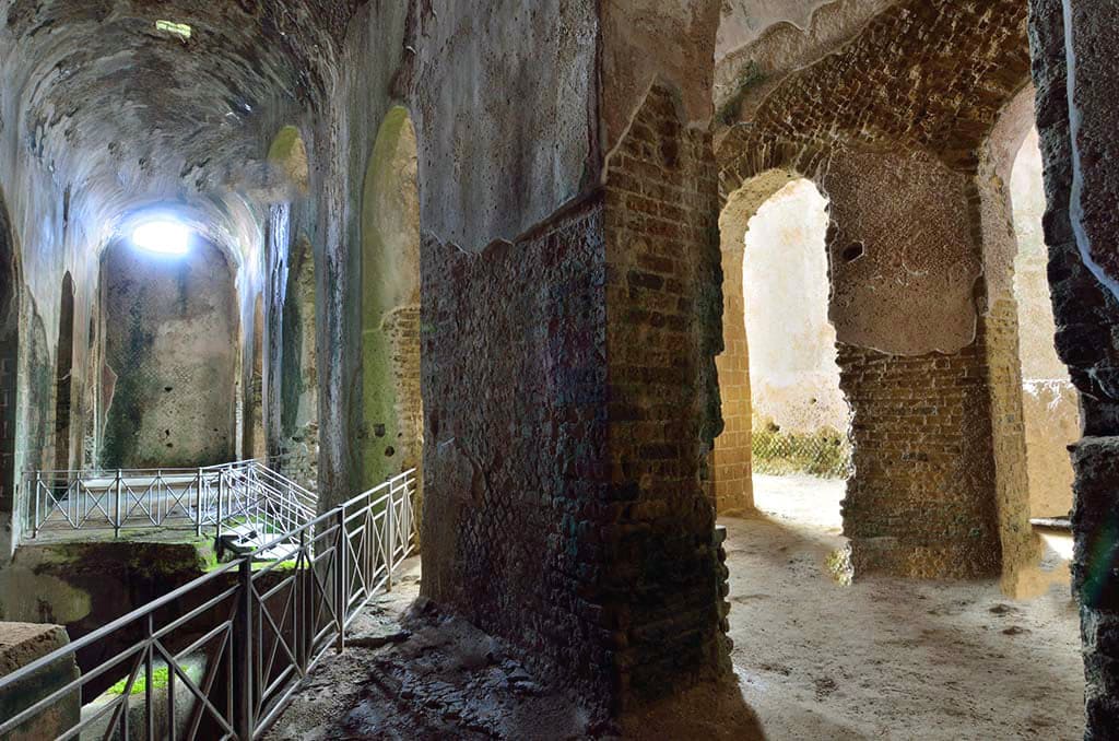 Cento Camerelle, un monumento archeologico romano a Bacoli