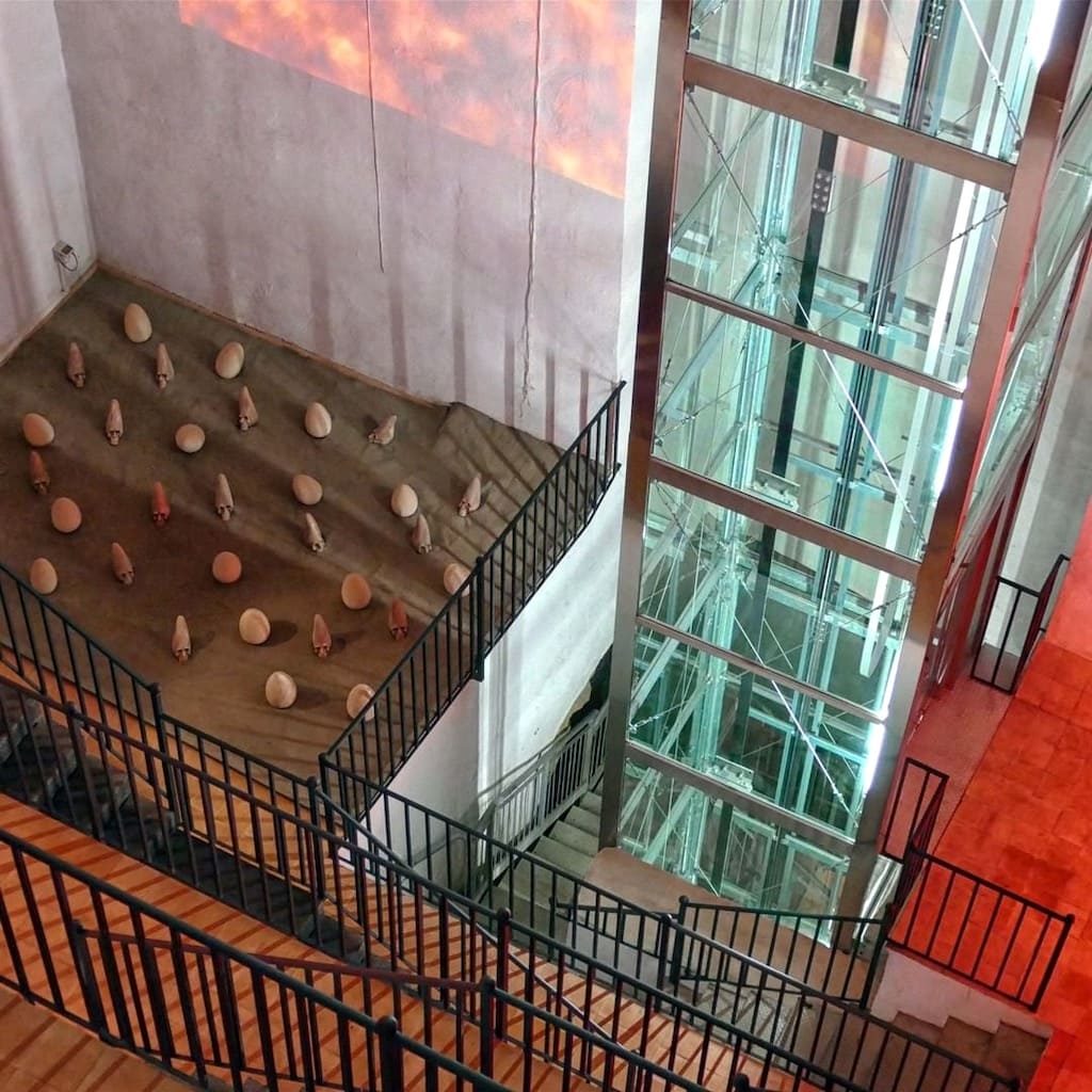 Museo Dell'Acqua Napoli: L'ascensore archeologico dell'Antica Neapolis.