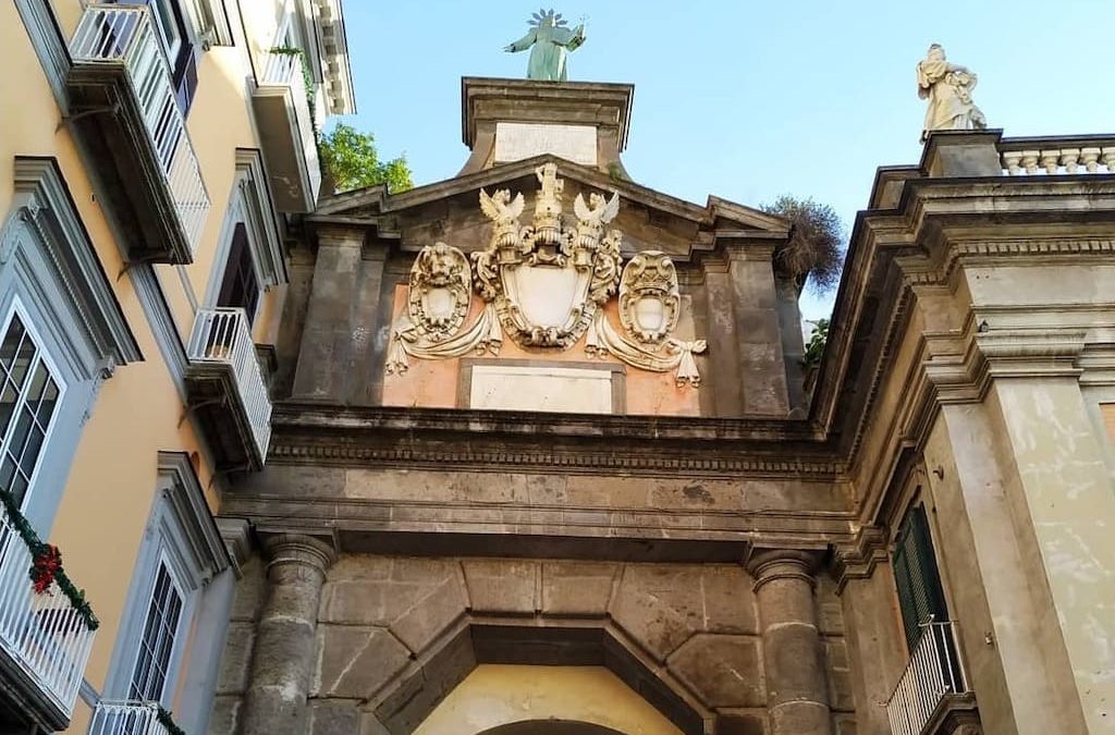 Port’Alba, una passeggiata nella storia