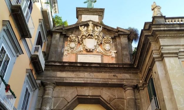 Port’Alba, una passeggiata nella storia