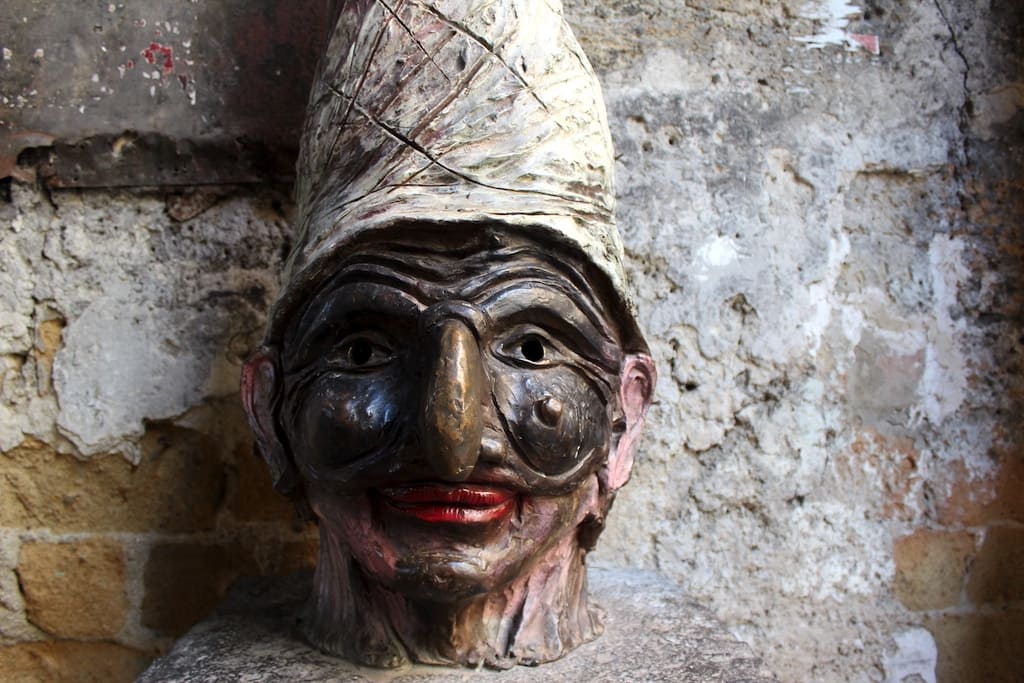 Napoletano, lingua o dialetto?